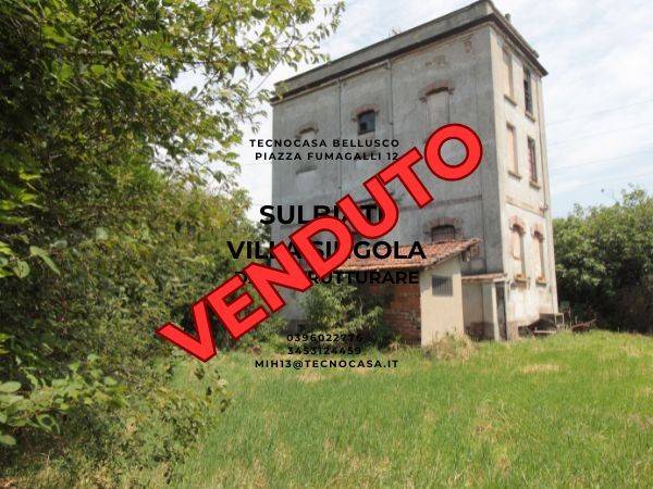 casa indipendente in vendita a Sulbiate