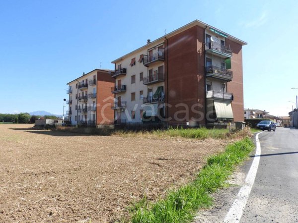 appartamento in vendita a Sulbiate in zona Sulbiate Superiore