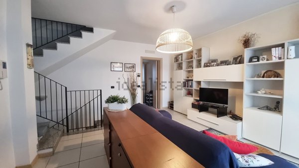 casa indipendente in vendita a Sulbiate