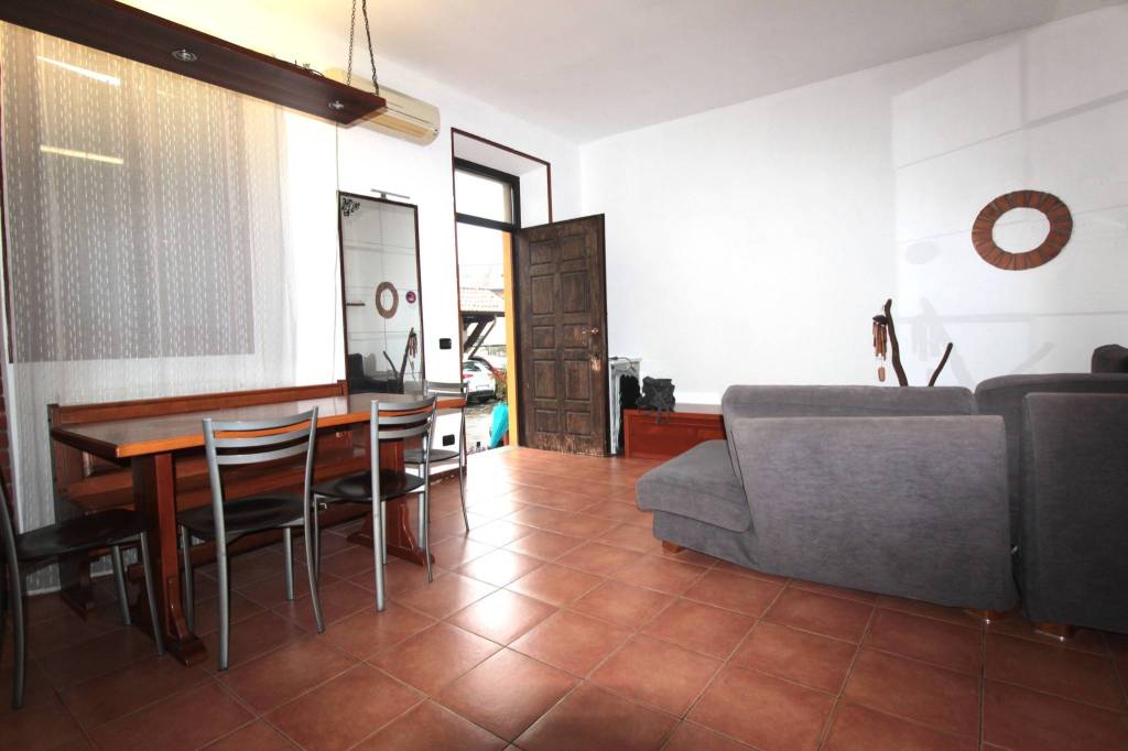 appartamento in vendita a Sulbiate