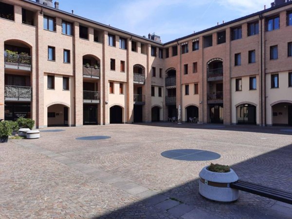 negozio in vendita a Sulbiate