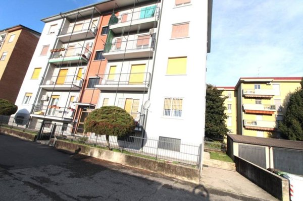 appartamento in vendita a Sulbiate
