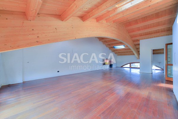 appartamento in vendita a Sulbiate