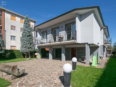 casa indipendente in vendita a Sulbiate