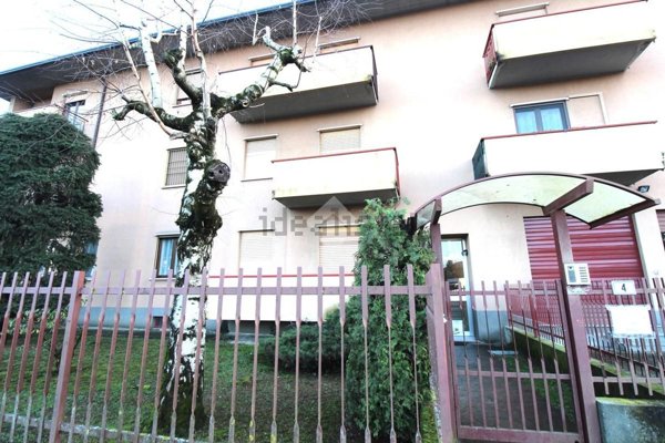 appartamento in vendita a Sulbiate