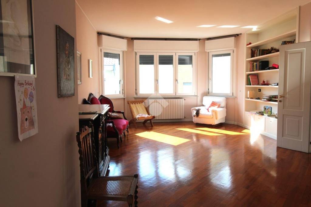 casa indipendente in vendita a Sulbiate