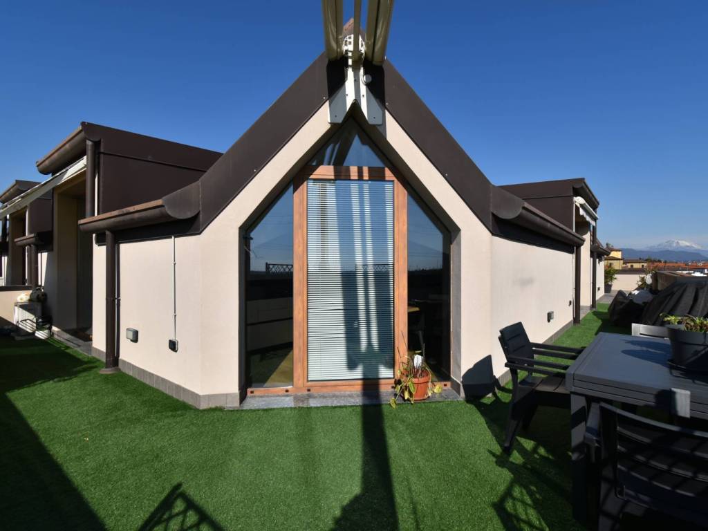 appartamento in vendita a Sulbiate