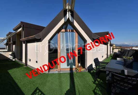 appartamento in vendita a Sulbiate