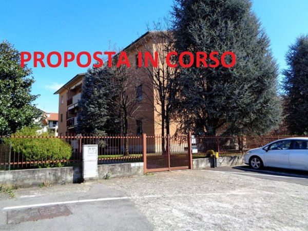 appartamento in vendita a Sulbiate in zona Sulbiate Inferiore