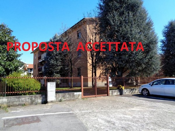 appartamento in vendita a Sulbiate in zona Sulbiate Inferiore
