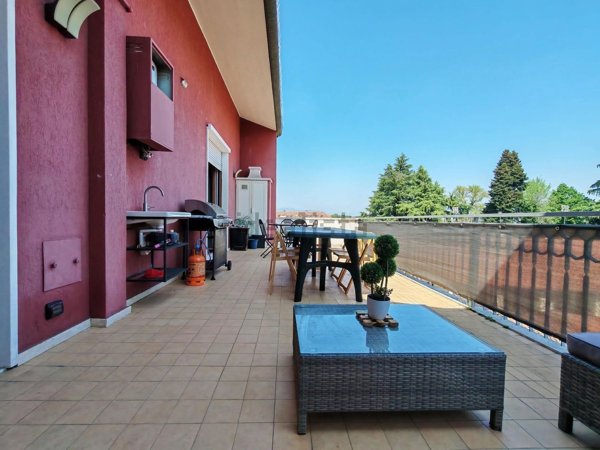 appartamento in vendita a Sulbiate