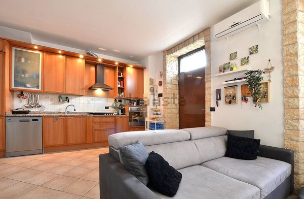 appartamento in vendita a Sulbiate