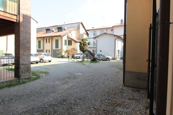 appartamento in vendita a Sulbiate