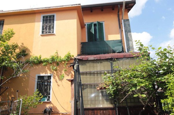 casa indipendente in vendita a Sulbiate in zona Sulbiate Superiore