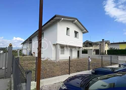 appartamento in vendita a Sulbiate in zona Cascina Cà