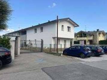 appartamento in vendita a Sulbiate