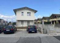 box auto in vendita a Sulbiate in zona Cascina Cà