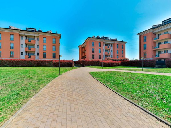 appartamento in vendita a Sulbiate in zona Sulbiate Inferiore