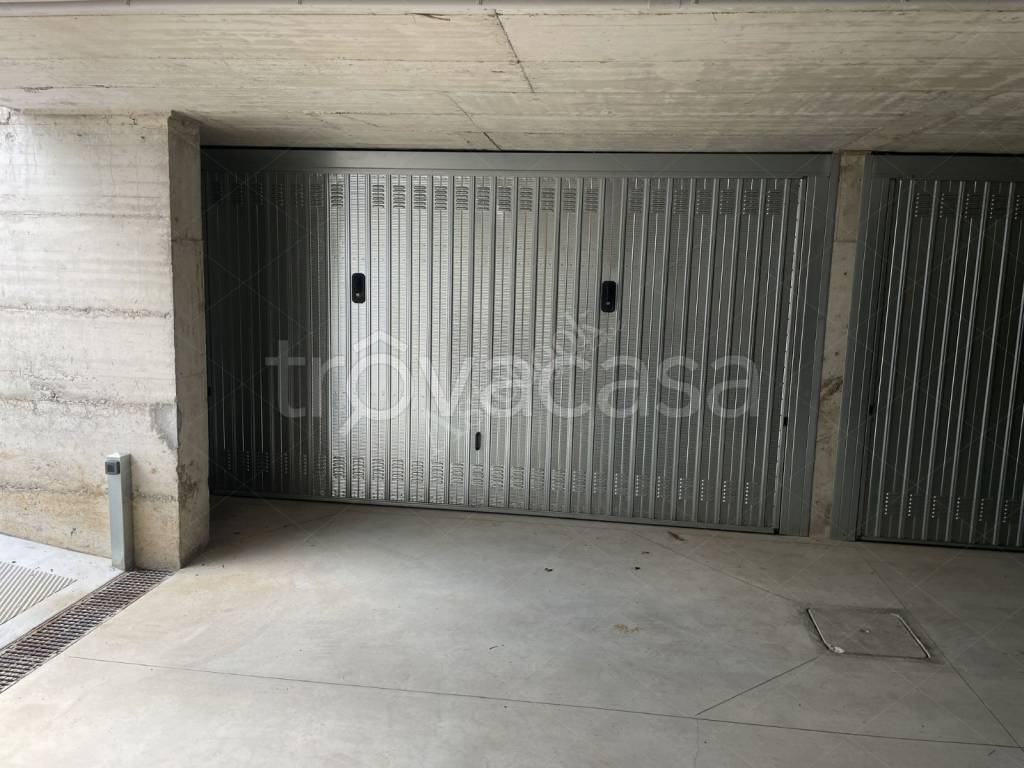 appartamento in vendita a Sulbiate in zona Cascina Cà