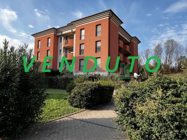appartamento in vendita a Sulbiate in zona Sulbiate Inferiore