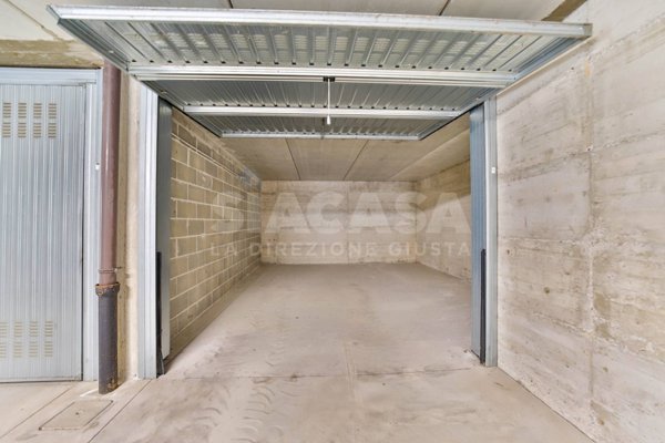 box auto in vendita a Sulbiate in zona Sulbiate Inferiore