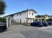 appartamento in vendita a Sulbiate in zona Cascina Cà