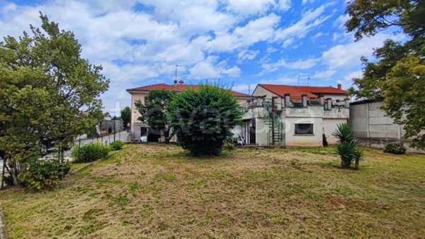 casa indipendente in vendita a Triuggio in zona Tregasio