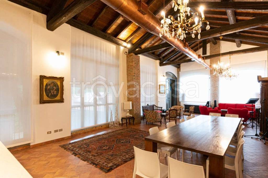 casa indipendente in vendita a Triuggio
