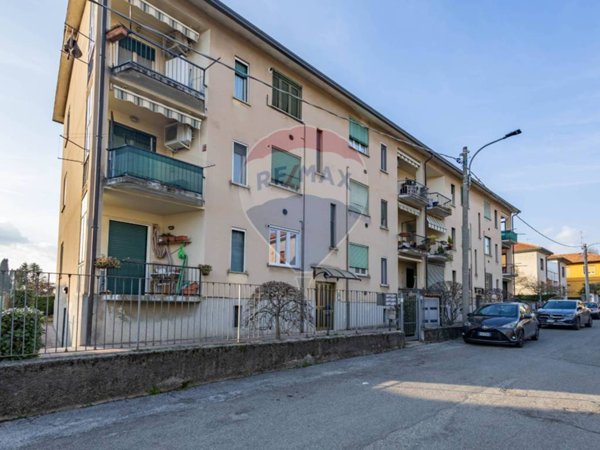 appartamento in vendita a Triuggio in zona Canonica Lambro