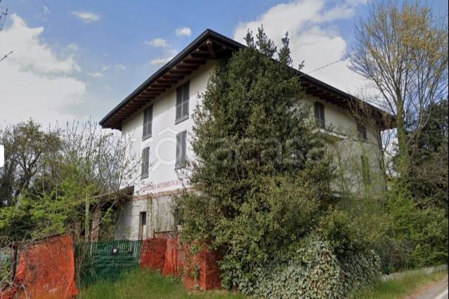 casa indipendente in vendita a Triuggio in zona Tregasio