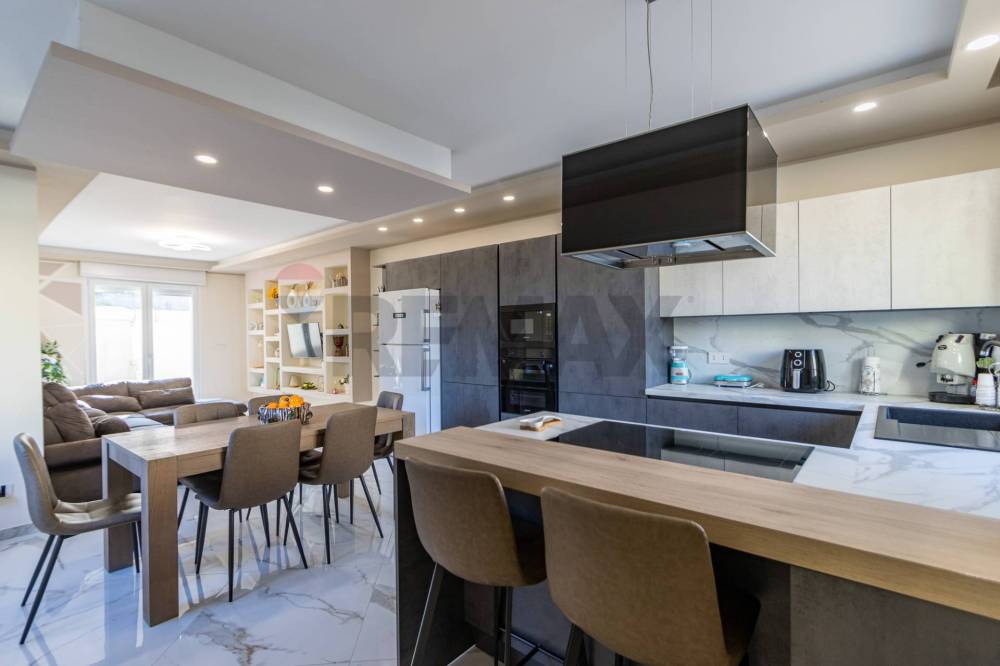 casa indipendente in vendita a Triuggio in zona Tregasio