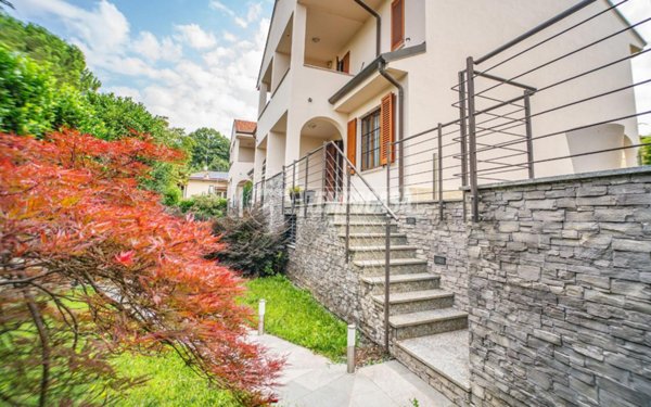 casa indipendente in vendita a Triuggio