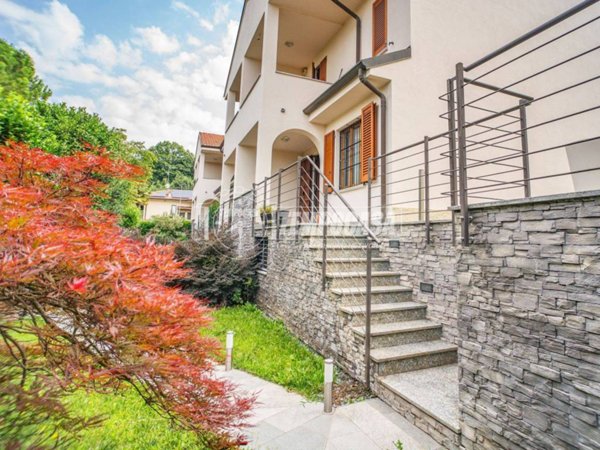 casa indipendente in vendita a Triuggio