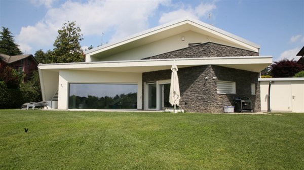 casa indipendente in vendita a Triuggio in zona Montemerlo