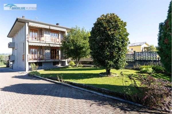 casa indipendente in vendita a Triuggio