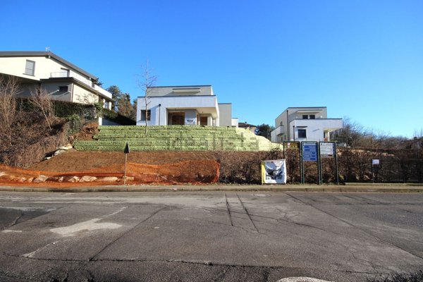 casa indipendente in vendita a Triuggio