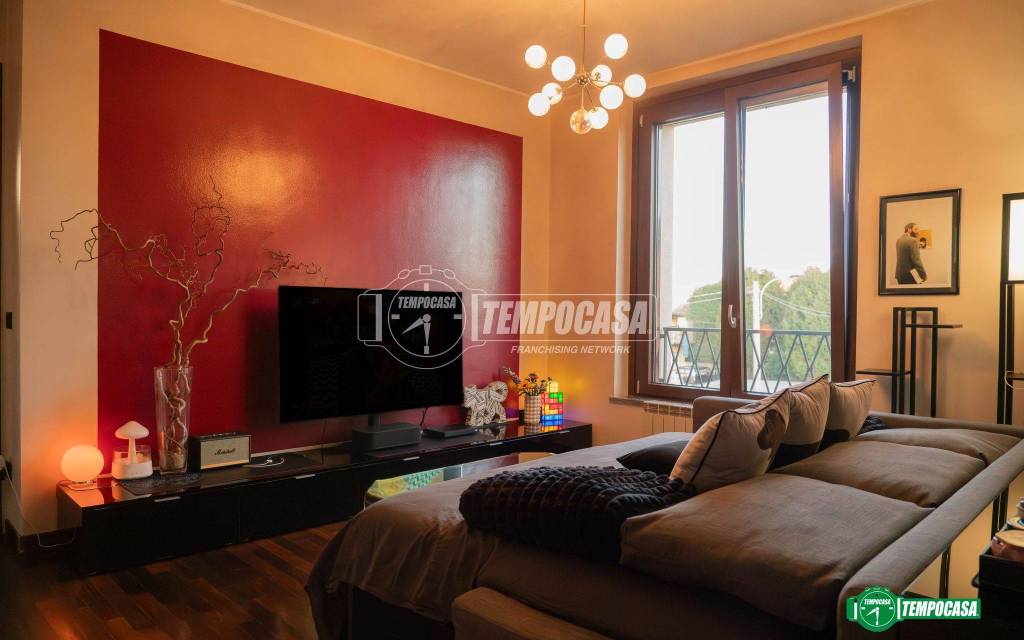 appartamento in vendita a Triuggio in zona Tregasio