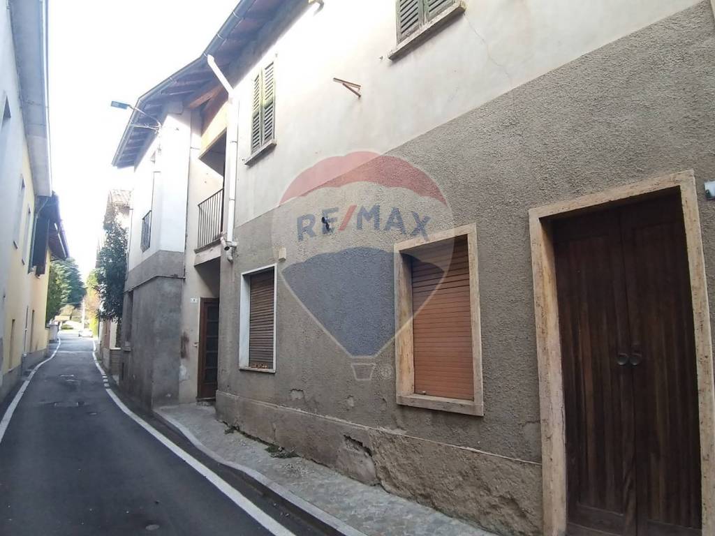appartamento in vendita a Triuggio