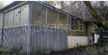 capannone in vendita a Triuggio