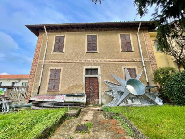 appartamento in vendita a Triuggio in zona Tregasio