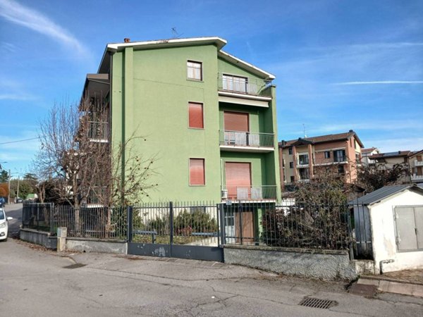 appartamento in vendita a Triuggio in zona Tregasio