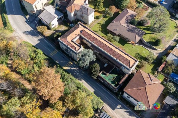 casa indipendente in vendita a Triuggio in zona Canonica Lambro