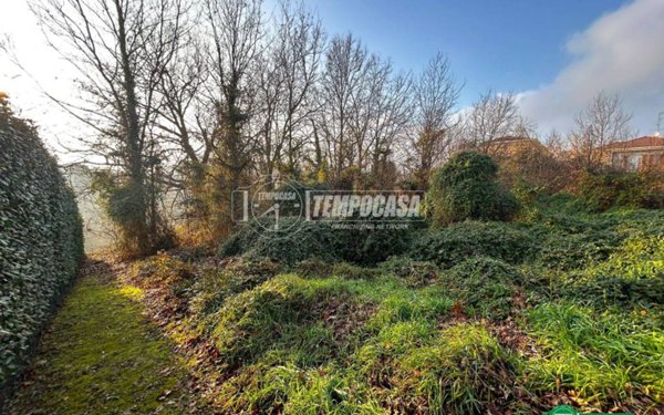 terreno edificabile in vendita a Triuggio