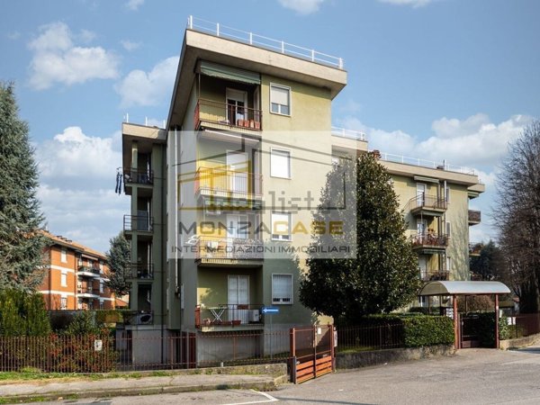 appartamento in vendita a Triuggio