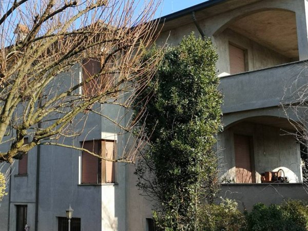 casa indipendente in vendita a Triuggio