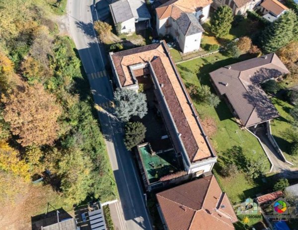intera palazzina in vendita a Triuggio