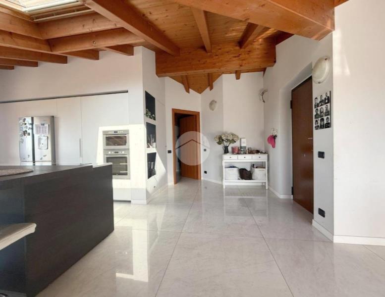 appartamento in vendita a Triuggio