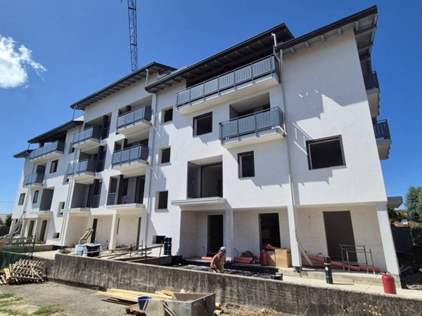 appartamento in vendita a Triuggio in zona Tregasio