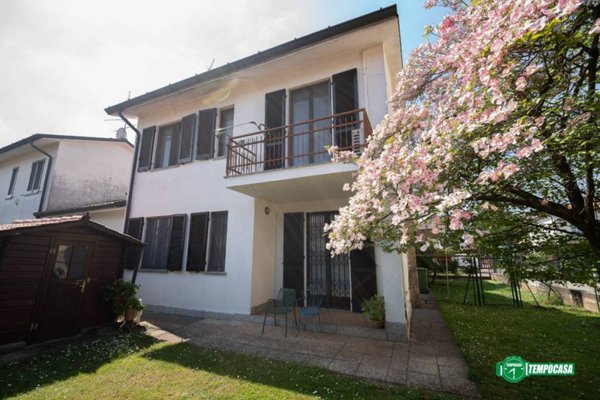 casa indipendente in vendita a Triuggio