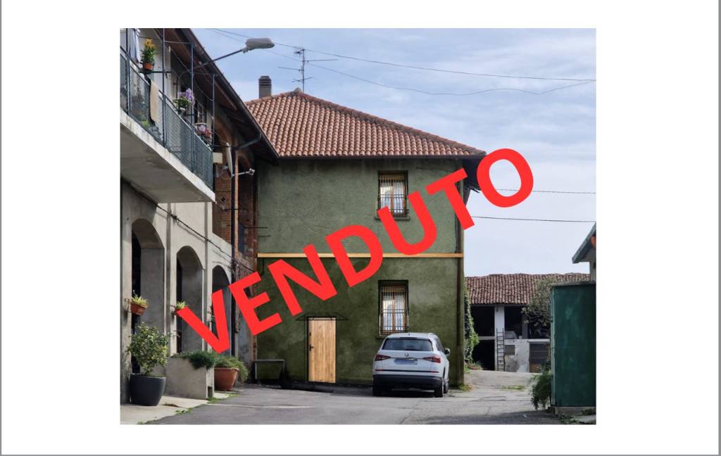 appartamento in vendita a Triuggio in zona Tregasio
